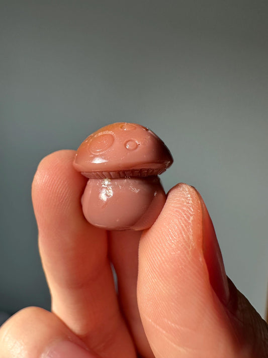 Mini Mushroom Buddy Alashan Agate | Crystal Mushroom Carving | Cute Gemstone Figurine | Pocket Talisman | Energy Decor