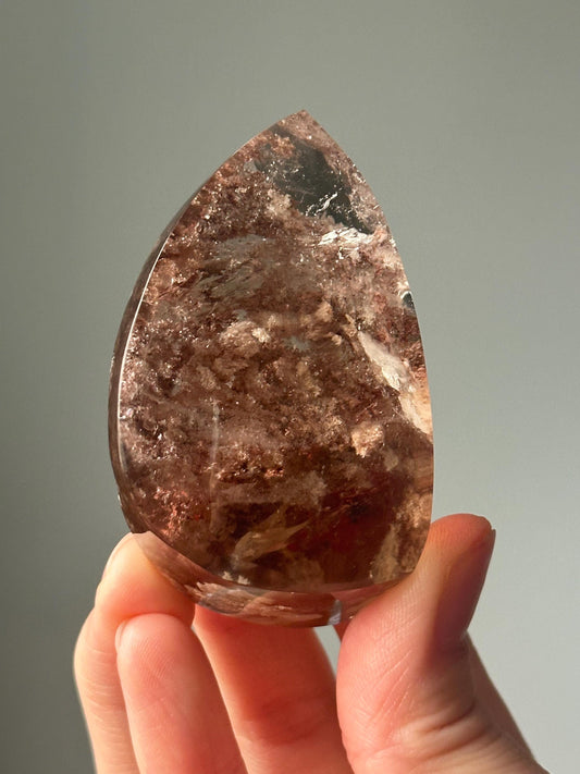 Garden Quartz Freeform on Stand