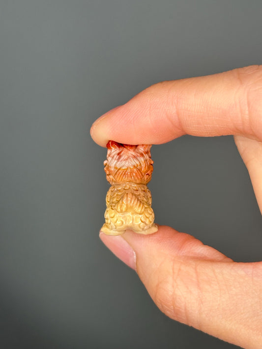 Alashan Agate Foo Dog Carving