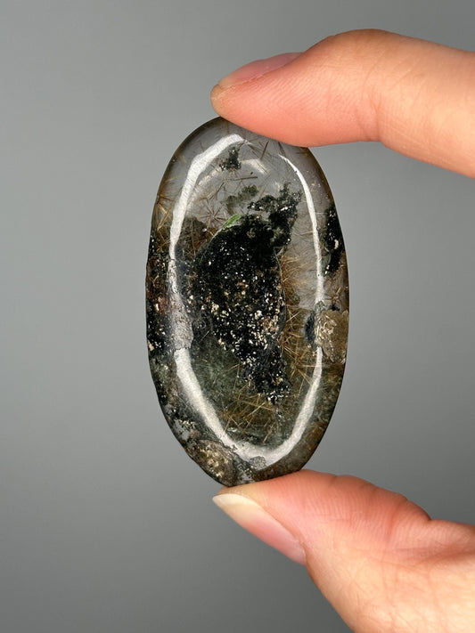 Himalayan Quartz Palmstone with Chlorite & Golden Rutile | High-Vibe Crystal for Clarity, Growth and Energy | Polished Stone