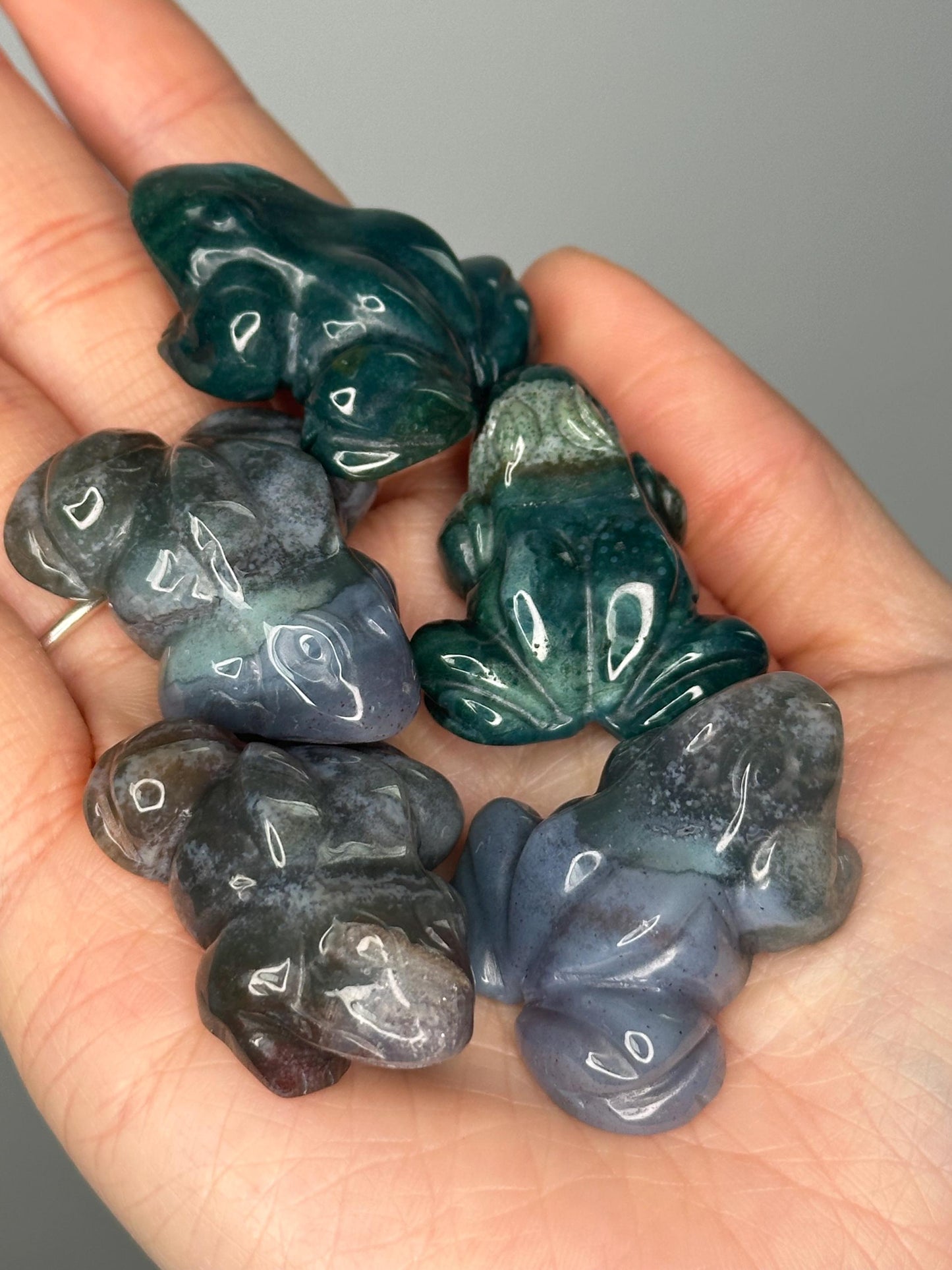 Sea Jasper Frog Carving | Earth-Toned Crystal Animal for Joy, Flow & Grounding | Sea Jasper | Gemstone Figurine for Gift or Decor