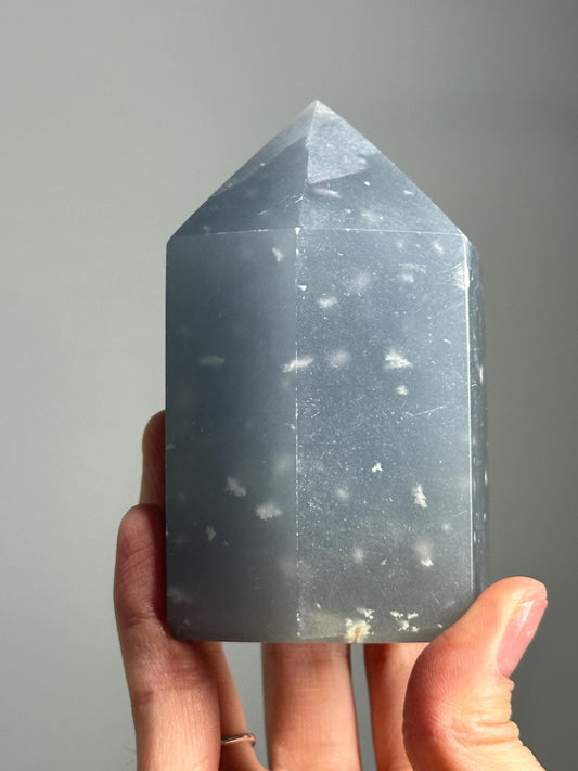 Snowflake Angelite Tower – Polished Blue Crystal Point with White Inclusions, Calming Gemstone for Peace & Clarity, Spiritual Decor Tool