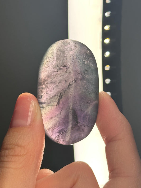 Fluorite with Pyrite Palmstone – Polished Crystal for Focus & Confidence, Natural Gemstone Combo, Energy Tool, Unique Decor Piece