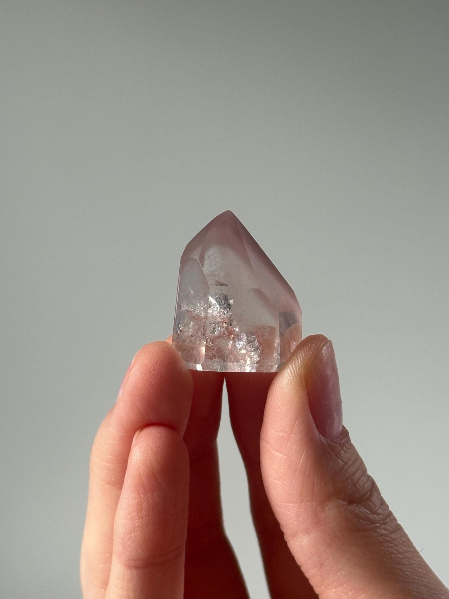 Pink Lithium Quartz Tower – Polished Crystal Point, Natural Soothing Stone for Emotional, Calming Gemstone Decor, Energy Tool