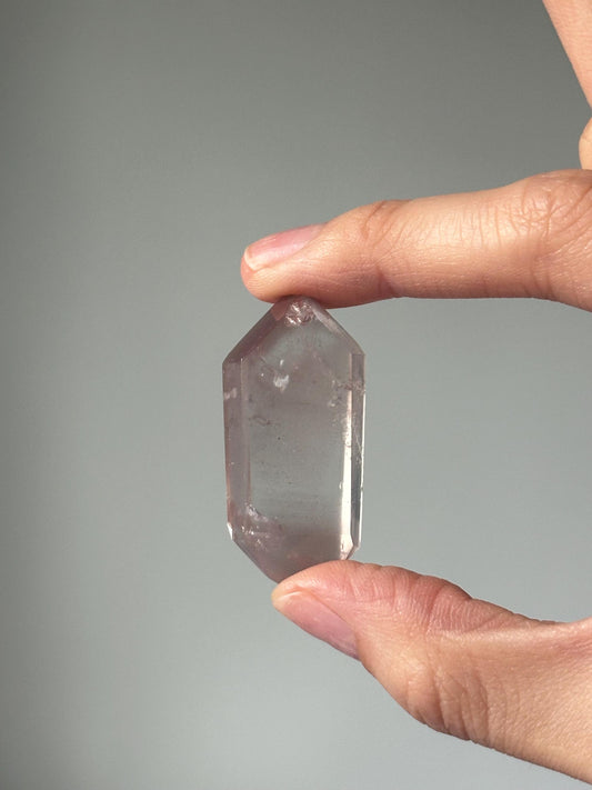 Pink Lithium Quartz Tower – Polished Crystal Point, Natural Soothing Stone for Emotional, Calming Gemstone Decor, Energy Tool