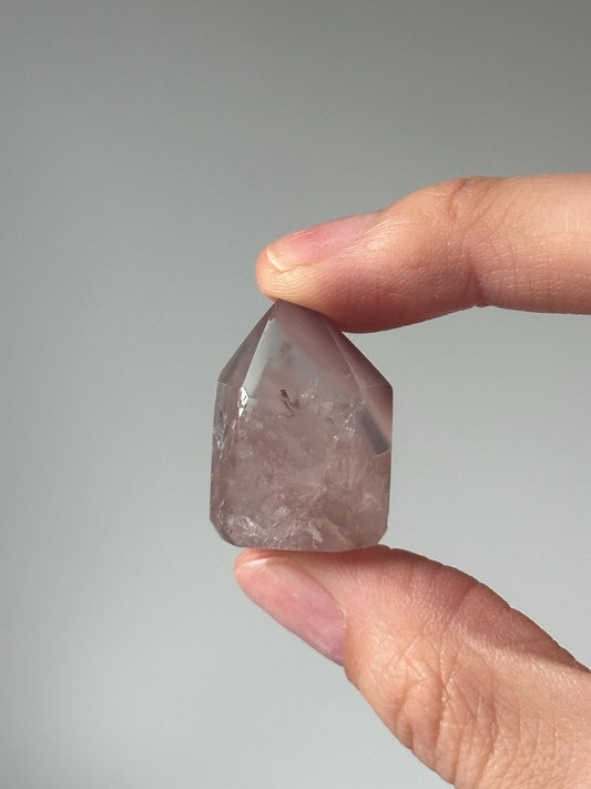 Pink Lithium Quartz Tower – Polished Crystal Point, Natural Soothing Stone for Emotional, Calming Gemstone Decor, Energy Tool