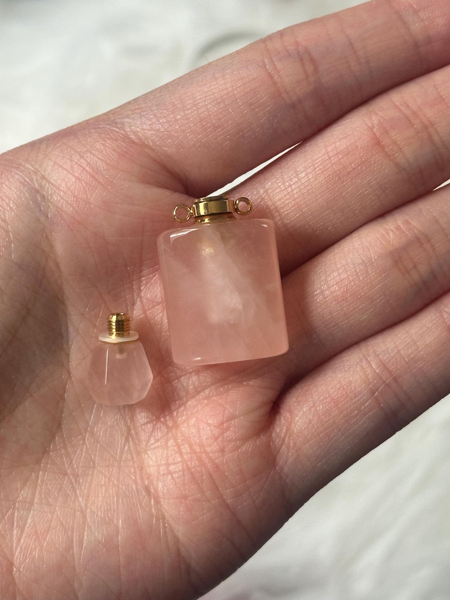 Mini Rose Quartz Perfume Bottle Pendant – Carved Crystal Jewelry, Natural Gemstone Vial Necklace, Love Energy, Unique Wearable Gift
