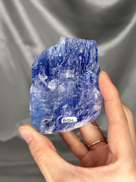 Blue Halite – Natural Crystal Specimen from Turkey – Rare Cleansing Mineral for Energetic Purification, Clarity & High-Vibration Display