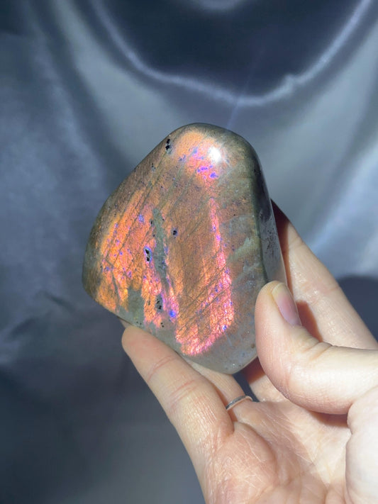 Labradorite Freeform | Natural Flashy Labradorite Carving | Polished Crystal Display Piece for Collectors & Home Decor