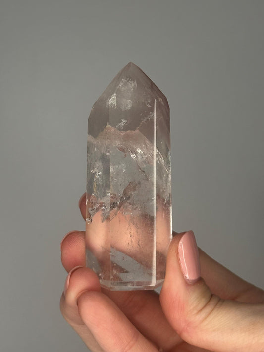 Pink Lithium Quartz Tower – Polished Crystal Point, Natural Soothing Stone for Emotional, Calming Gemstone Decor, Energy Tool