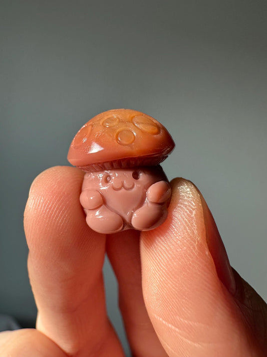 Mini Mushroom Buddy Alashan Agate | Crystal Mushroom Carving | Cute Gemstone Figurine | Pocket Talisman | Energy Decor