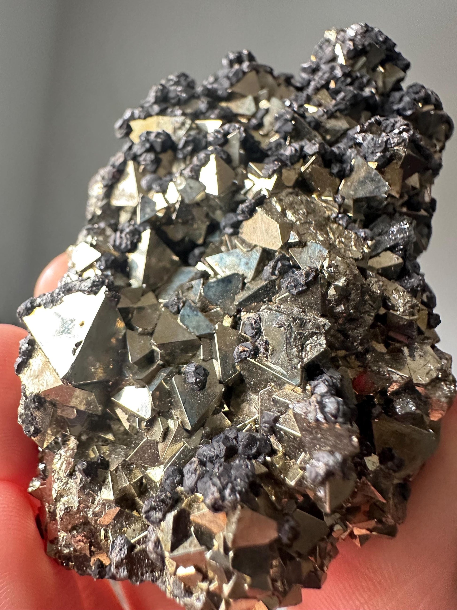 Octahedral Pyrite with Sphalerite & Galena – Natural Mineral Specimen, Metallic Crystal Cluster, Raw Stone Display, Collector Rock Gift