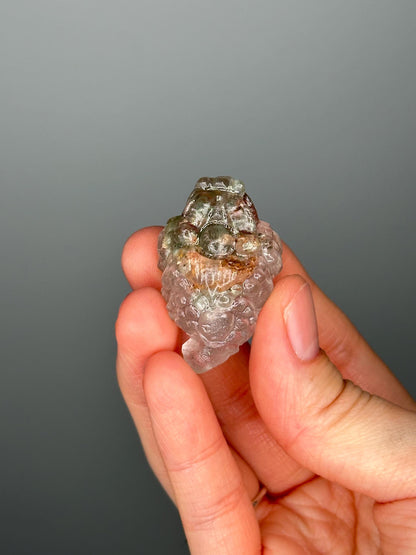 Garden Quartz Money Frog – Carved Crystal Wealth Toad, Natural Lodolite Gemstone Figurine, Feng Shui Abundance Decor, Lucky Sculpture