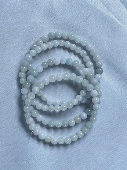 Pale Lavender Grey Jade Bracelet – Natural Gemstone Jewelry, Polished Crystal Beads, Calming Energy Gift, Elegant Pastel Jade Bracelet
