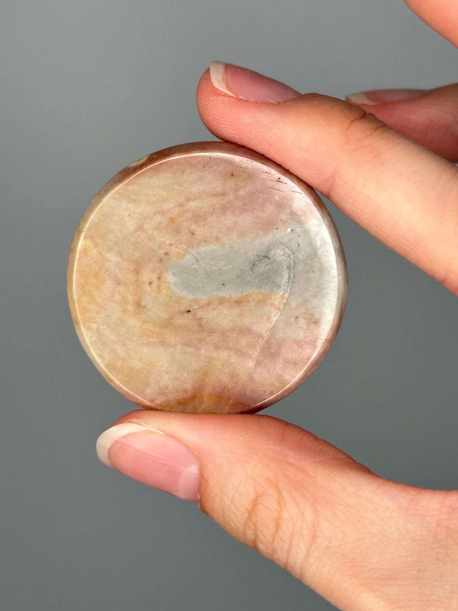 Alashan Agate Spring Goddess Medallion | Feminine Crystal Carving for Renewal, Growth & Beauty | Gemstone Art for Gift or Altar
