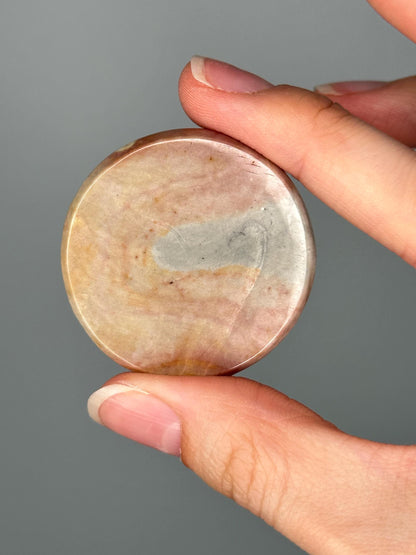 Alashan Agate Spring Goddess Medallion | Feminine Crystal Carving for Renewal, Growth & Beauty | Gemstone Art for Gift or Altar