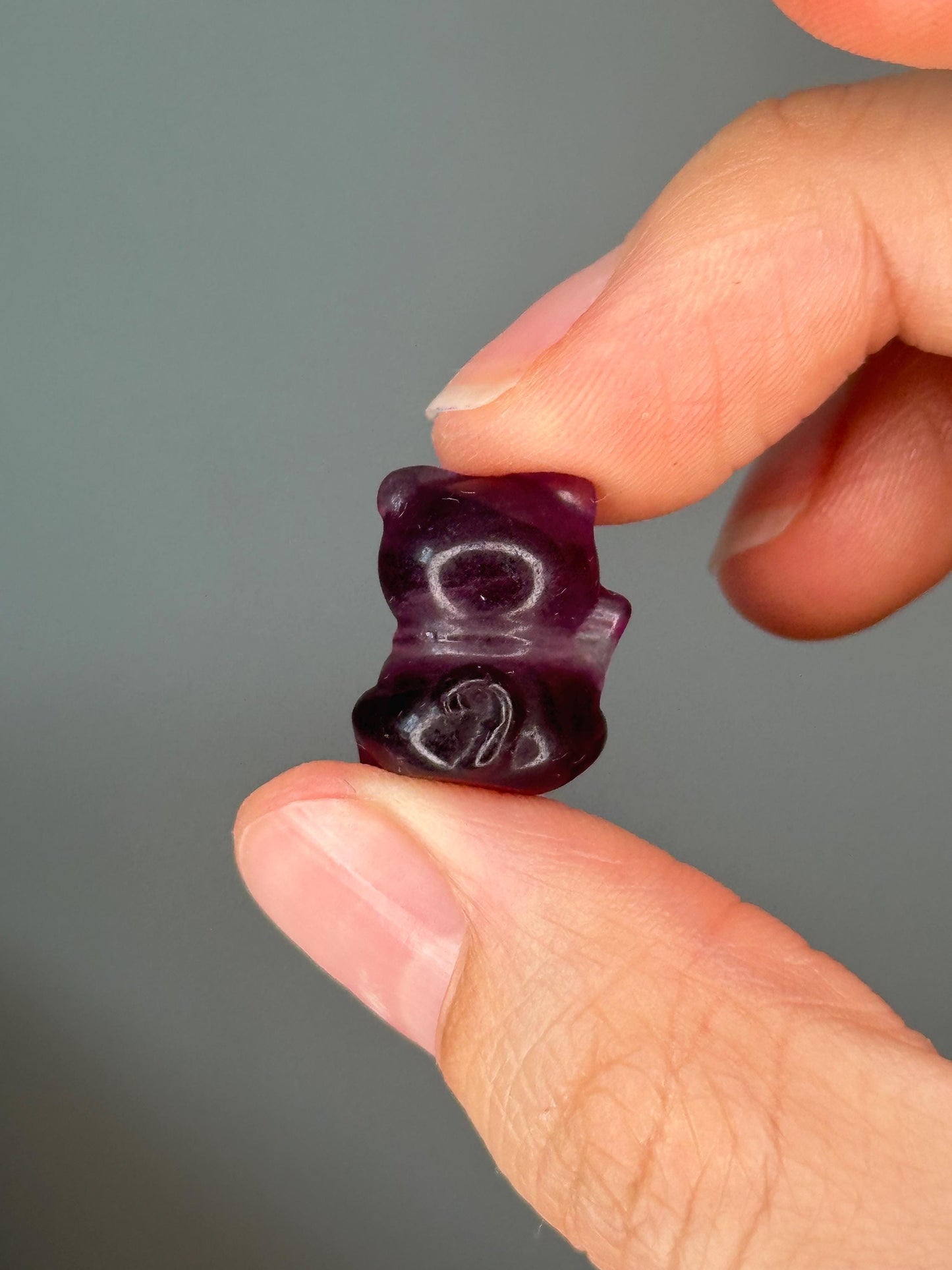 Mini Fluorite Lucky Cat Carving | Crystal Maneki Neko for Good Fortune, Joy & Prosperity | Adorable Gemstone Feng Shui Decor