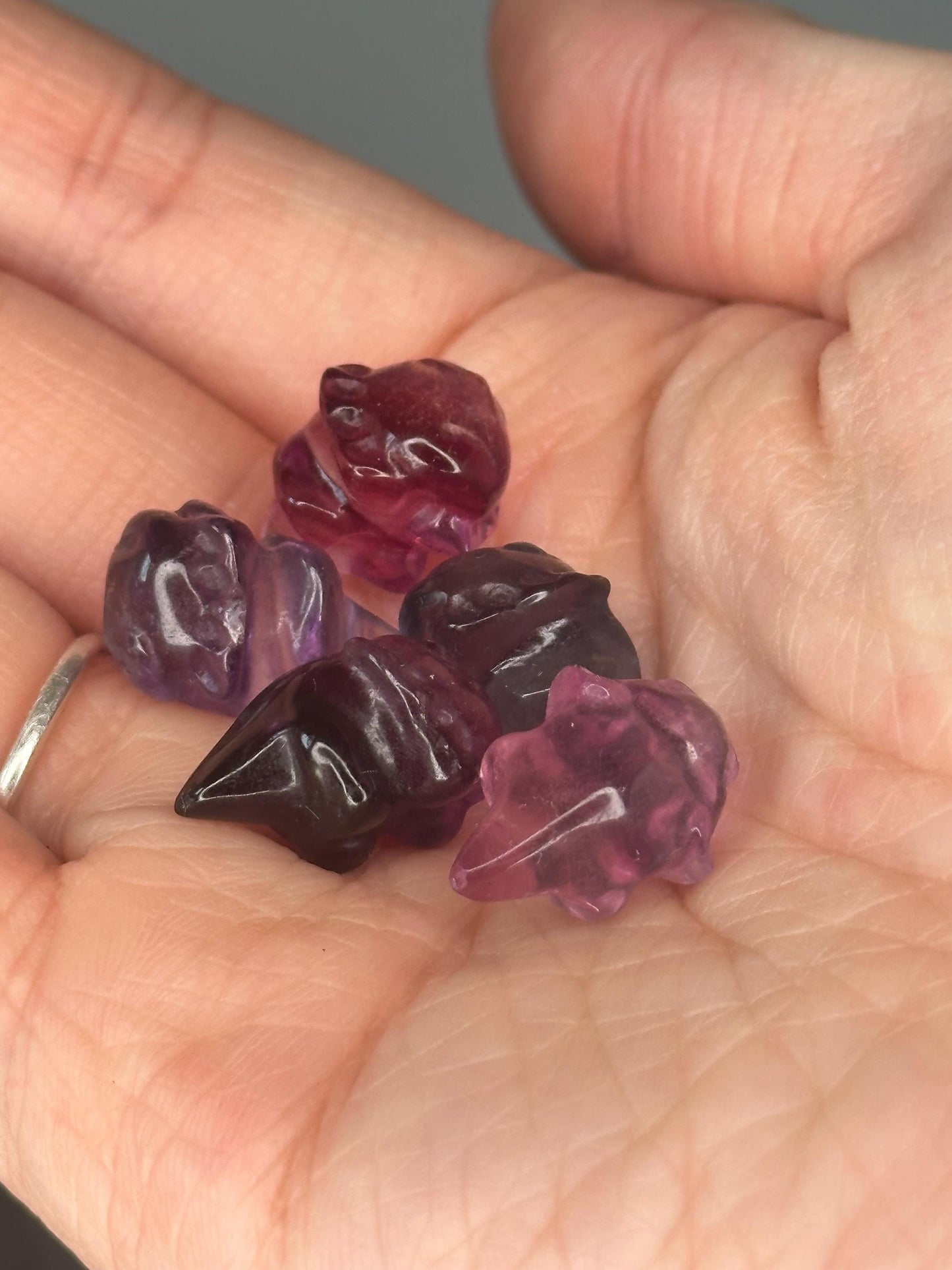 Mini Fluorite Axolotl Carving