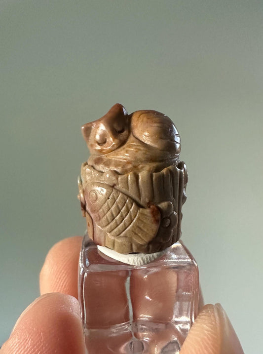 Mini Alashan Agate Sleeping Kitten on Stump – Carved Crystal Cat Figurine, Unique Gemstone Animal, Calming Decor, Pocket Totem Gift