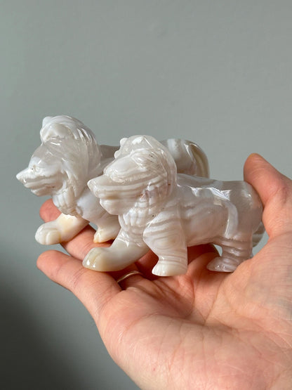 White Banded Agate Lion – YOU PICK!
