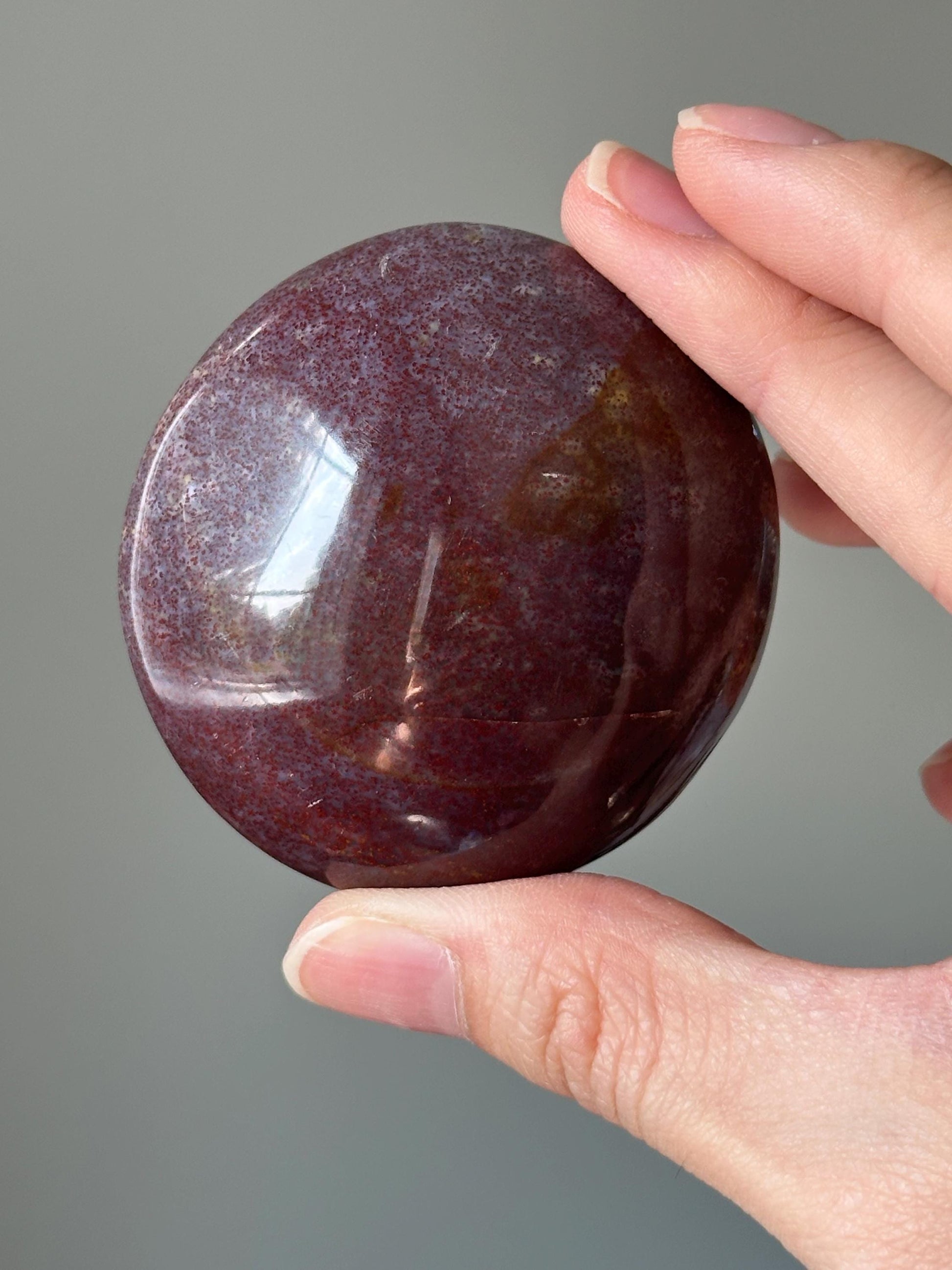 Sea Jasper Palmstone – Natural Crystal Pocket Stone, Polished Gemstone for Calming Energy, Meditation, and Unique Gift Idea