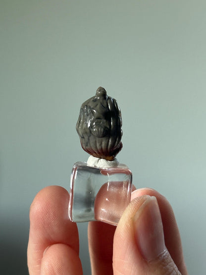 Mini Alashan Agate Mermaid – Carved Crystal Figurine, Gemstone Ocean Decor, Small Crystal Mermaid Sculpture, Unique Fantasy Gift