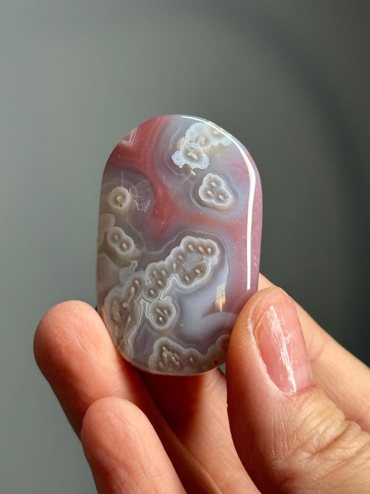 Orby Swazi Agate Palm Stone – Polished Natural Gemstone with Orb Patterns, Grounding Crystal for Energy Work, Unique Decor Piece