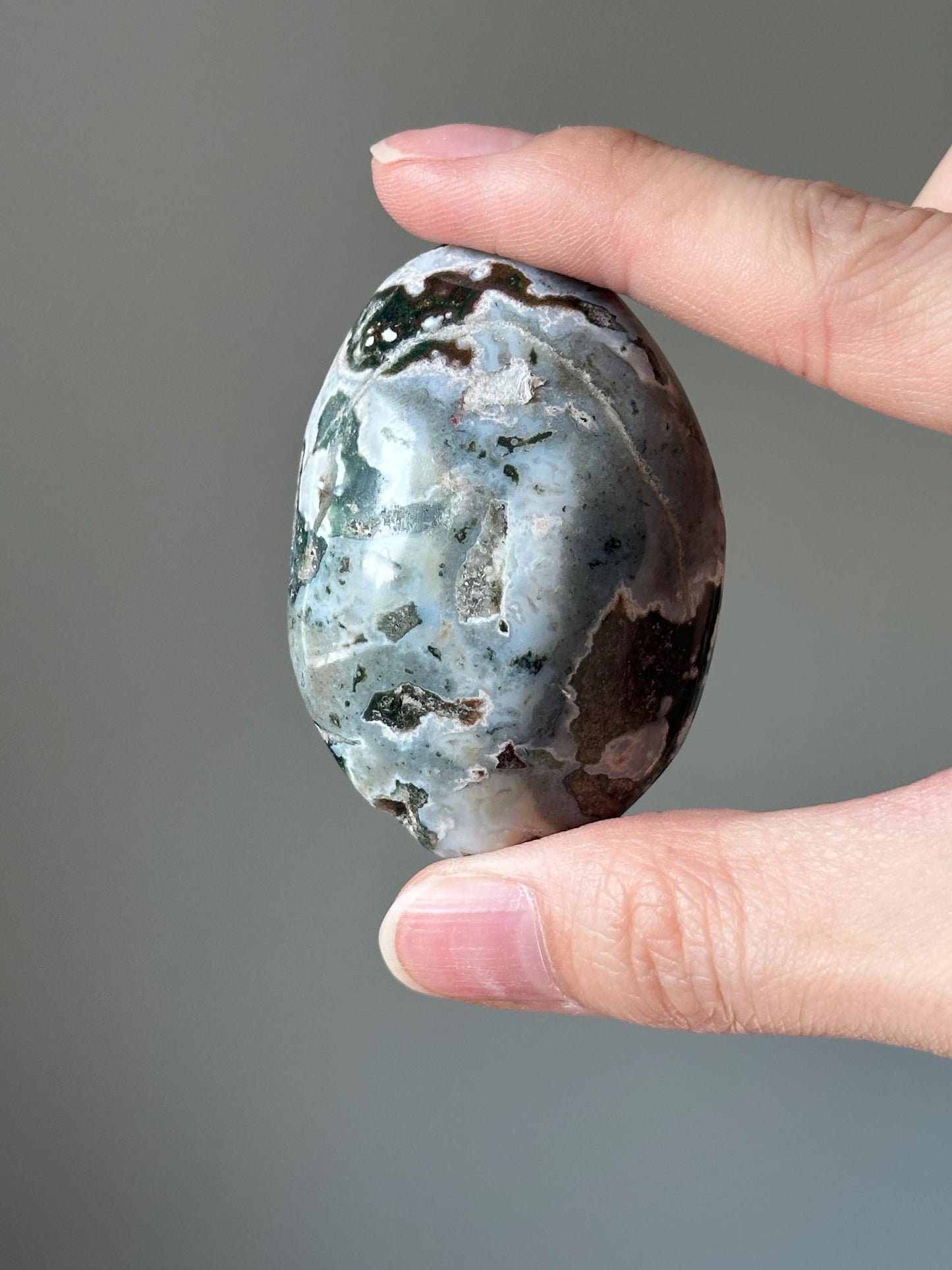 Sea Jasper Palmstone – Natural Crystal Pocket Stone, Polished Gemstone for Calming Energy, Meditation, and Unique Gift Idea