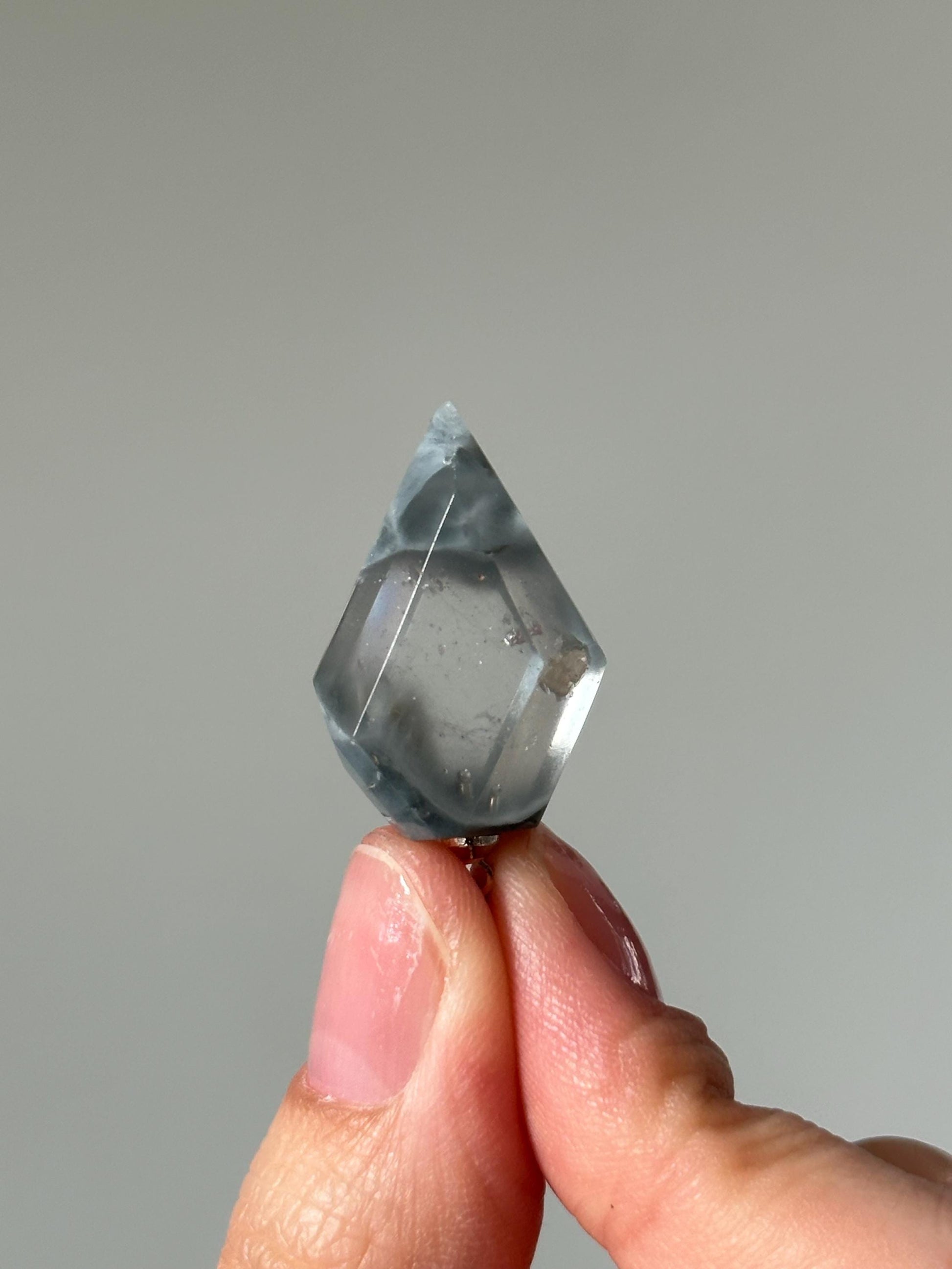 Blue Tara Crystal Pendant – Natural Polished Gemstone Jewelry, Soothing Blue Tones, Unique Statement Necklace, Gift or Crystal Accessory