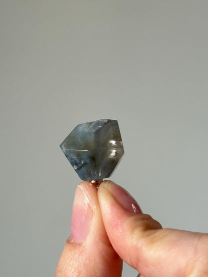 Blue Tara Crystal Pendant – Natural Polished Gemstone Jewelry, Soothing Blue Tones, Unique Statement Necklace, Gift or Crystal Accessory