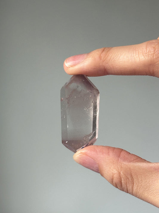 Pink Lithium Quartz Tower – Polished Crystal Point, Natural Soothing Stone for Emotional, Calming Gemstone Decor, Energy Tool