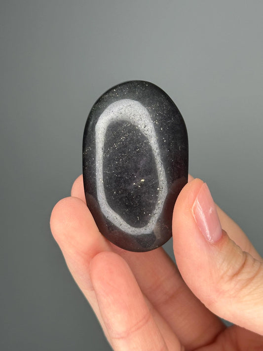 Fluorite with Pyrite Palmstone – Polished Crystal for Focus & Confidence, Natural Gemstone Combo, Energy Tool, Unique Decor Piece