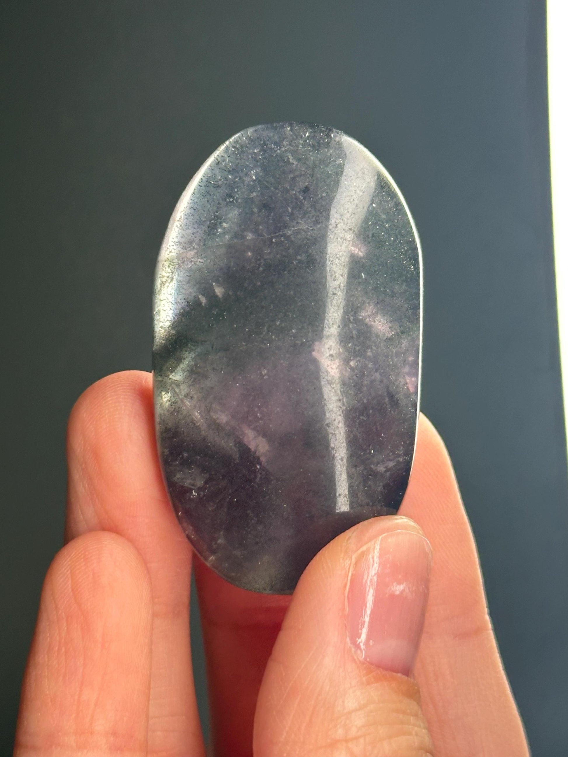 Fluorite with Pyrite Palmstone – Polished Crystal for Focus & Confidence, Natural Gemstone Combo, Energy Tool, Unique Decor Piece