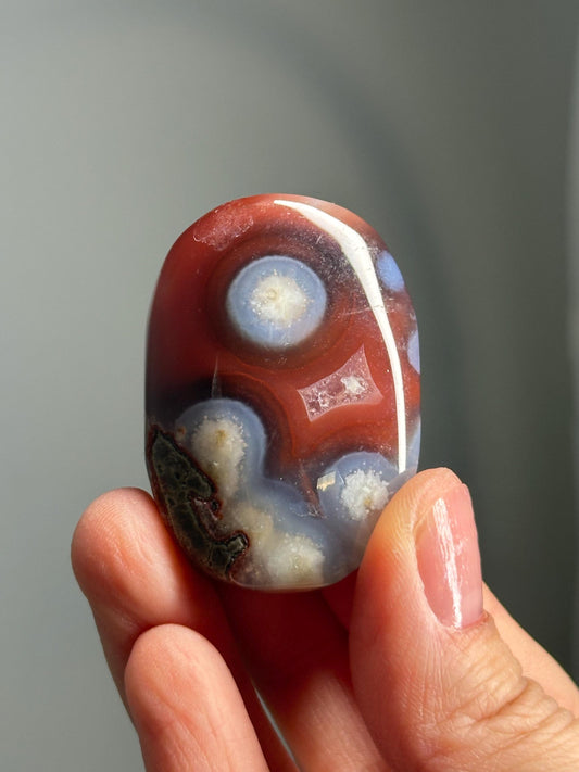 Orby Swazi Agate Palm Stone – Polished Natural Gemstone with Orb Patterns, Grounding Crystal for Energy Work, Unique Decor Piece