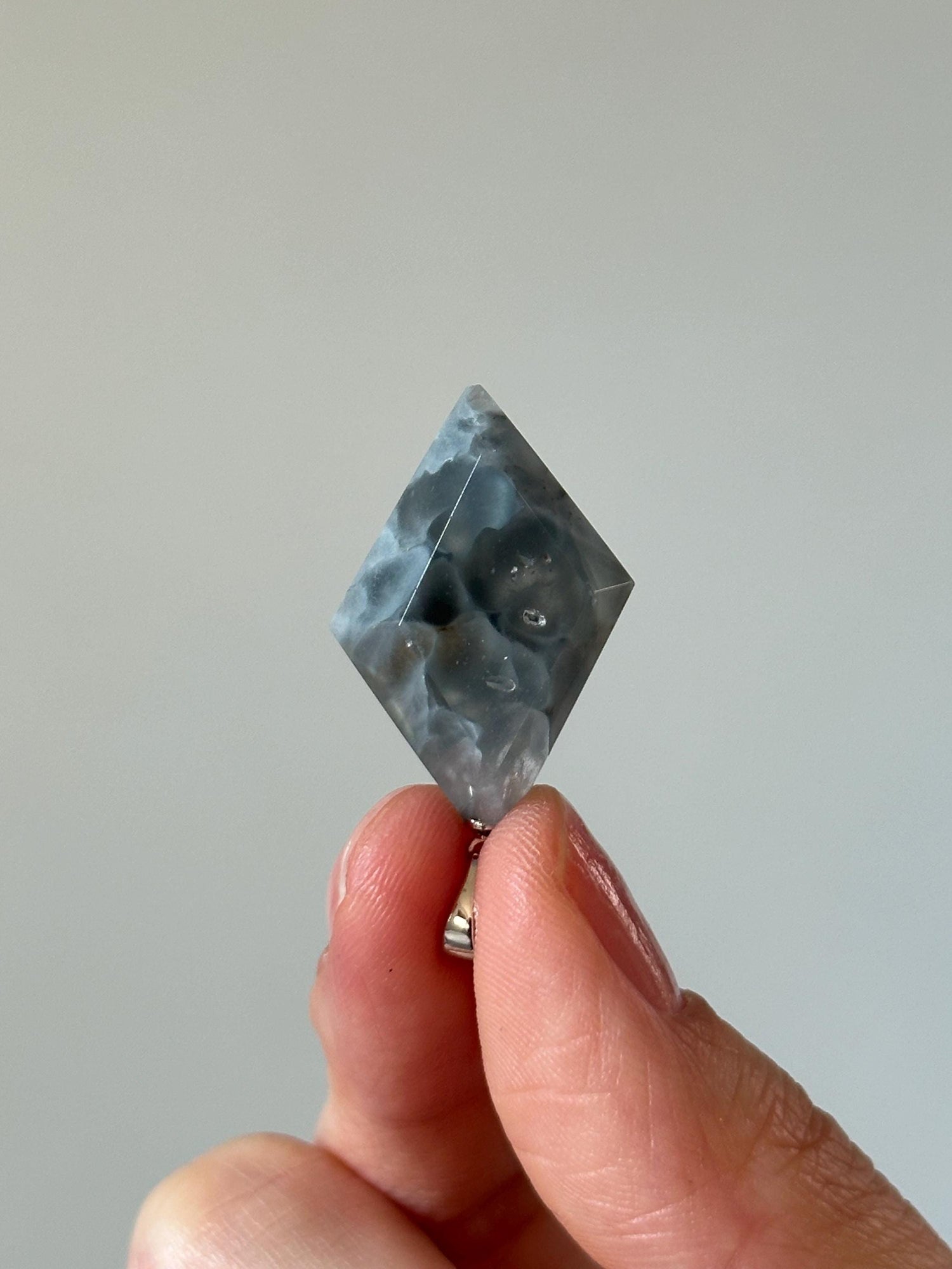 Blue Tara Crystal Pendant – Natural Polished Gemstone Jewelry, Soothing Blue Tones, Unique Statement Necklace, Gift or Crystal Accessory