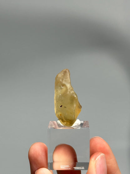 Libyan Desert Glass – Rare Tektite from the Sahara, High-Vibration Crystal for Manifestation, Solar Plexus Activation, or Collector Display
