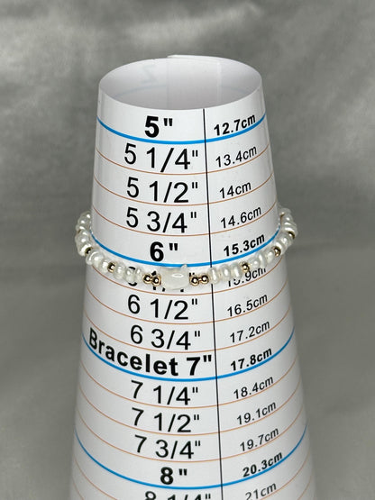 Adjustable Pearl Bracelet with Cat Head Focal Bead & Gold Spacers, Elegant Whimsical Jewelry for Cat Lovers and Feminine Charm