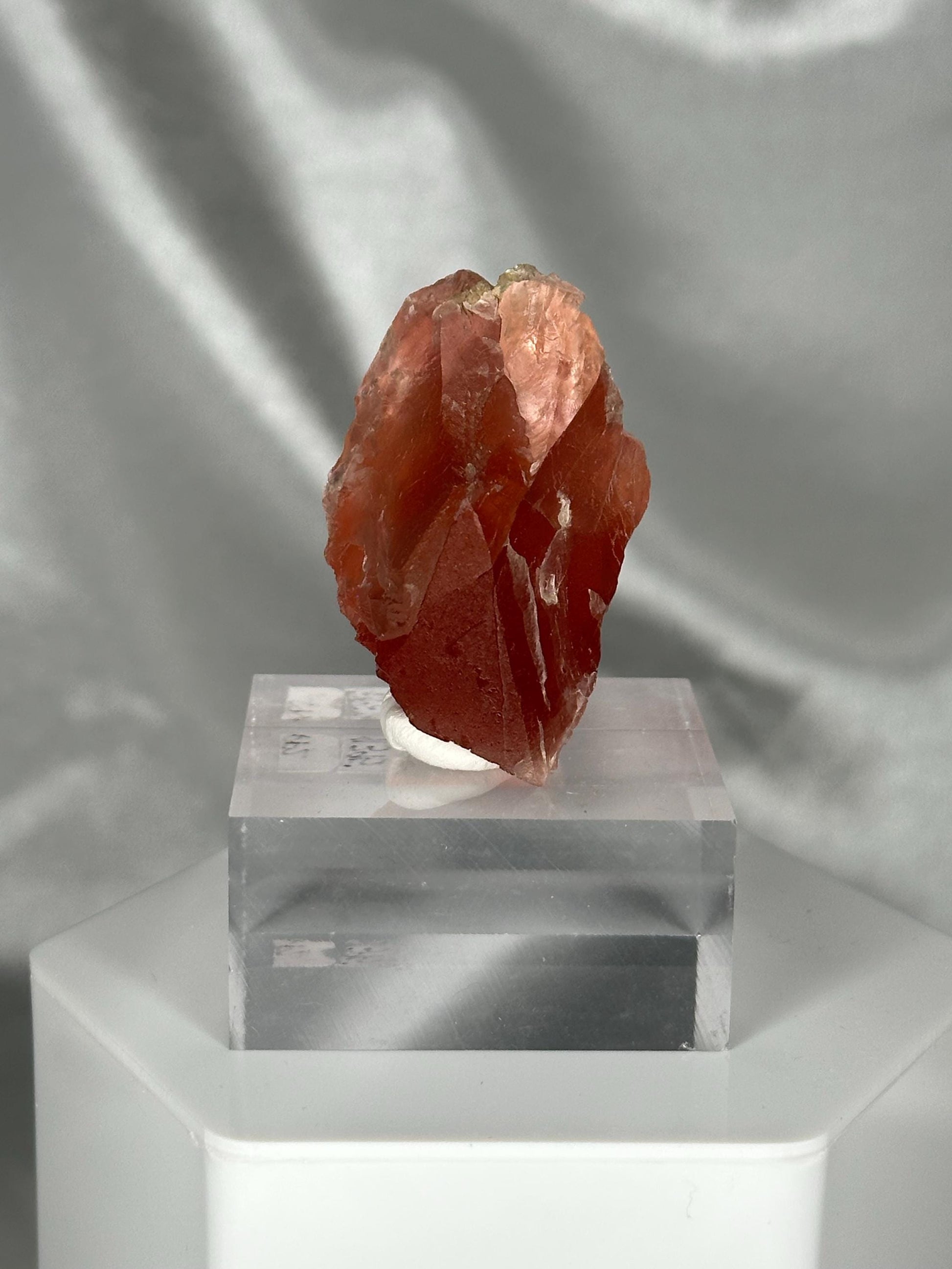 Pink Fluorite – Planggenstock, Göscheneralpe, Uri, Switzerland – Rare Alpine Mineral Specimen, Collector’s Crystal, High-Vibration Energy