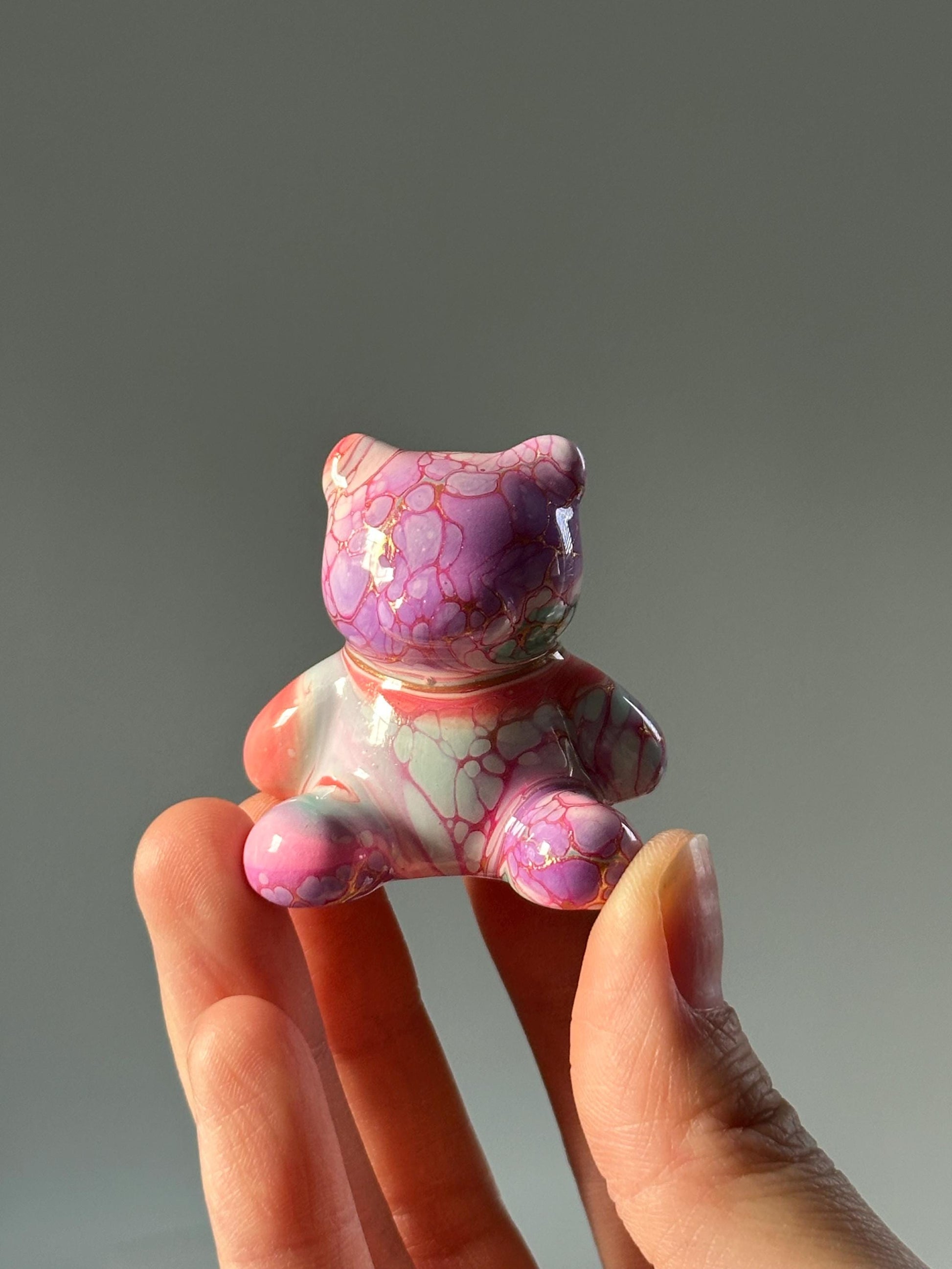Hand-Painted Water Marbled Wooden Teddy Bear Figurine – Unique Art Toy, Decorative Bear Sculpture, Collectible Handmade Gift