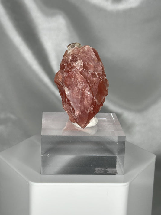 Pink Fluorite – Planggenstock, Göscheneralpe, Uri, Switzerland – Rare Alpine Mineral Specimen, Collector’s Crystal, High-Vibration Energy
