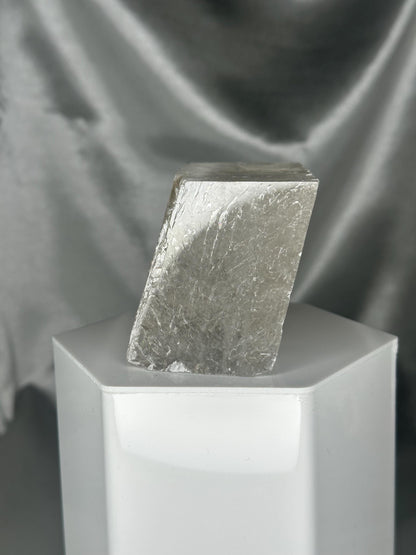 Dendritic Calcite Crystal from Brazil | Natural Veined Healing Stone | Unique Patterned Calcite Mineral Specimen | Earthy Crystal Decor Gift