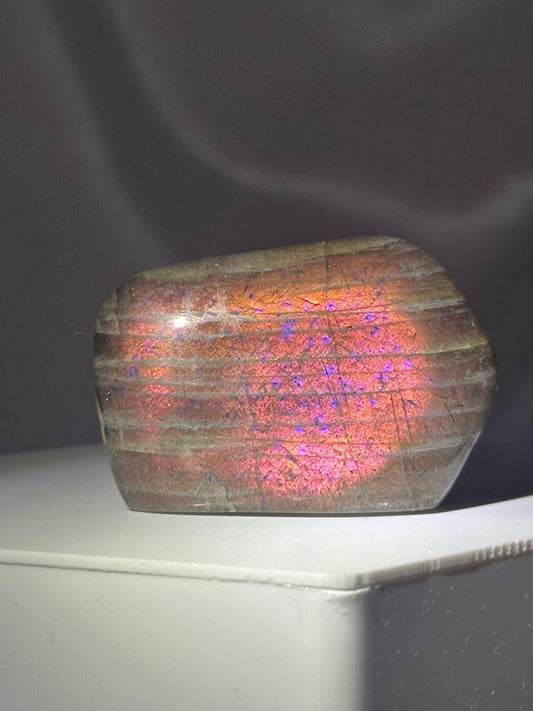 Labradorite Freeform | Natural Flashy Labradorite Carving | Polished Crystal Display Piece for Collectors & Home Decor