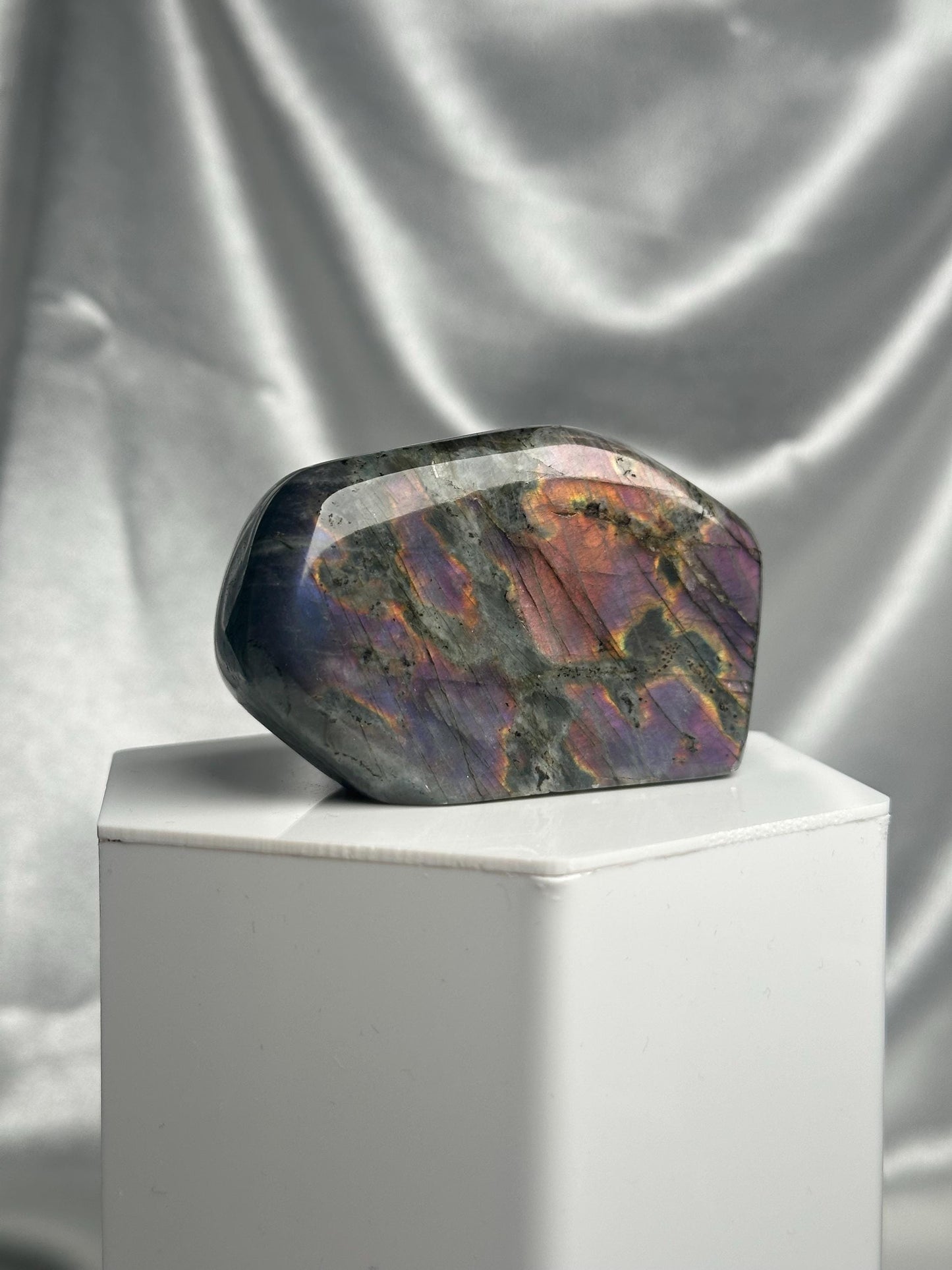 Labradorite Freeform | Natural Flashy Labradorite Carving | Polished Crystal Display Piece for Collectors & Home Decor