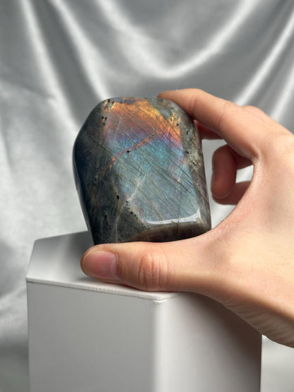 Labradorite Freeform | Natural Flashy Labradorite Carving | Polished Crystal Display Piece for Collectors & Home Decor