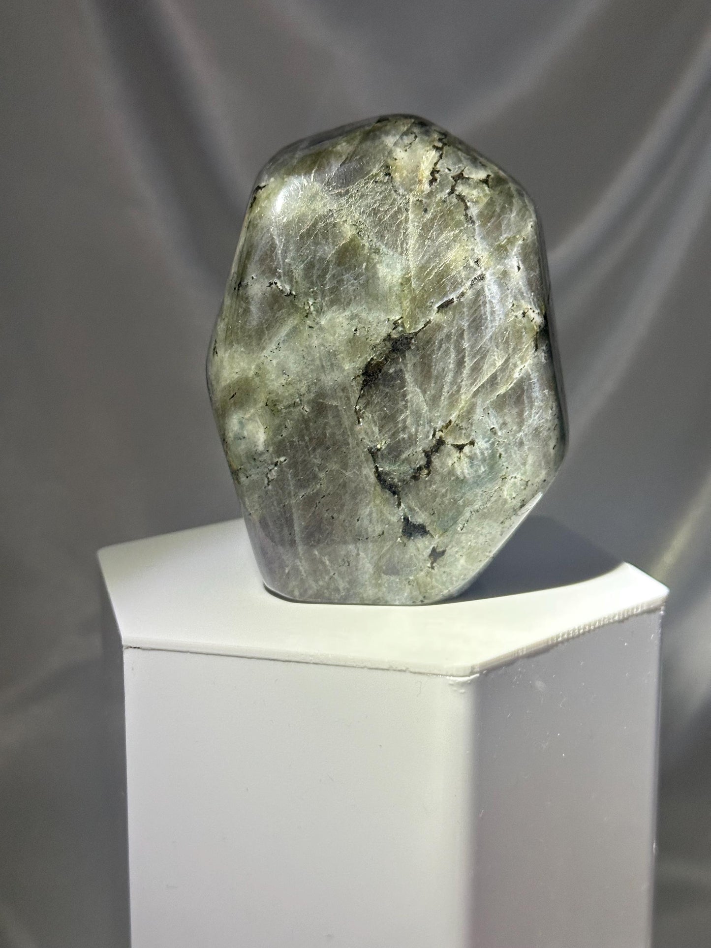 Labradorite Freeform | Natural Flashy Labradorite Carving | Polished Crystal Display Piece for Collectors & Home Decor