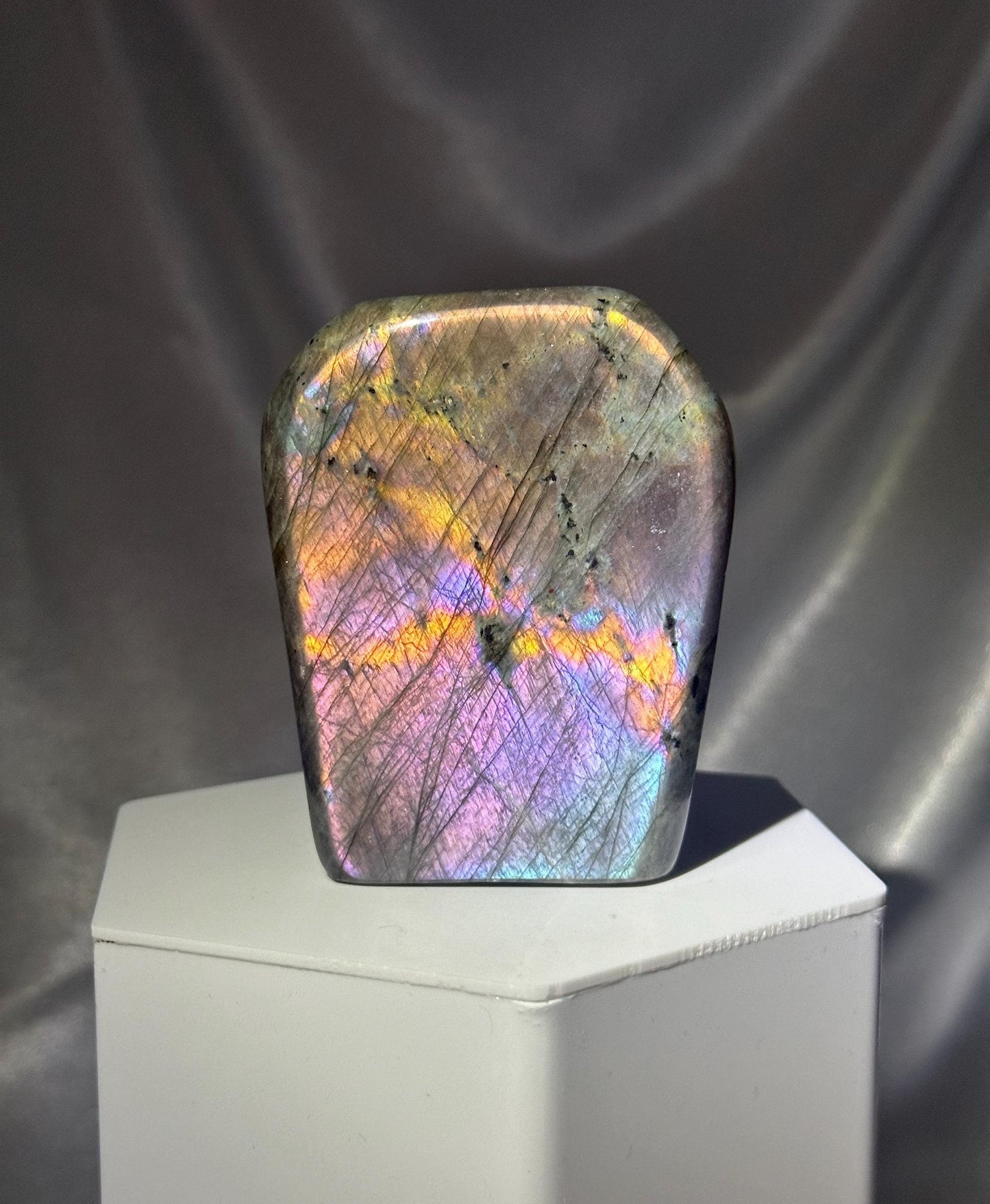 Labradorite Freeform | Natural Flashy Labradorite Carving | Polished Crystal Display Piece for Collectors & Home Decor