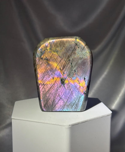 Labradorite Freeform | Natural Flashy Labradorite Carving | Polished Crystal Display Piece for Collectors & Home Decor