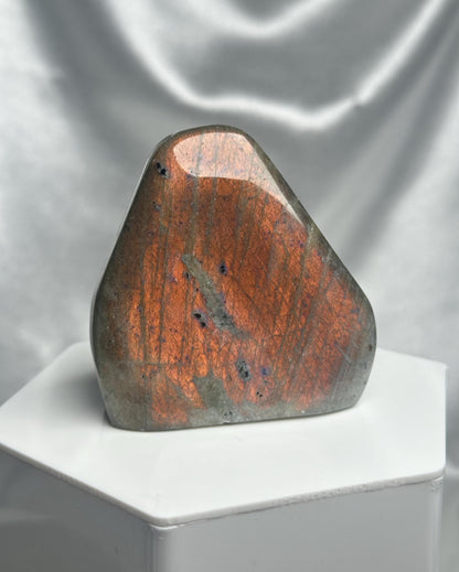 Labradorite Freeform | Natural Flashy Labradorite Carving | Polished Crystal Display Piece for Collectors & Home Decor