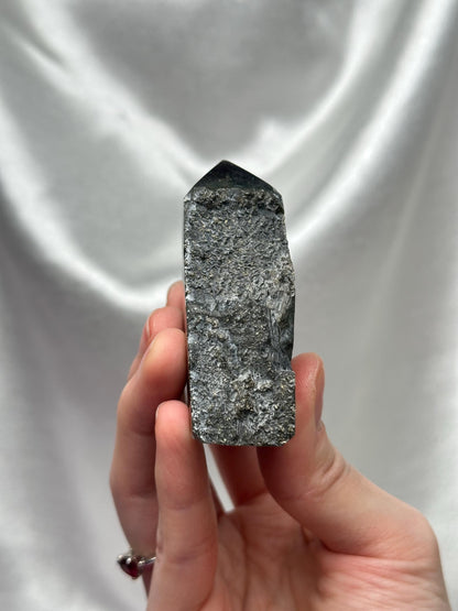 Fluorite with Pyrite Free Form UV Reactive – Polished Crystal for Focus & Confidence, Natural Gemstone Combo, Energy Tool, Unique Decor