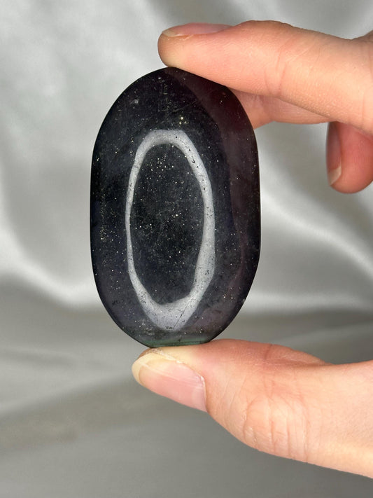 Fluorite with Pyrite Palmstone – Polished Crystal for Focus & Confidence, Natural Gemstone Combo, Energy Tool, Unique Decor Piece